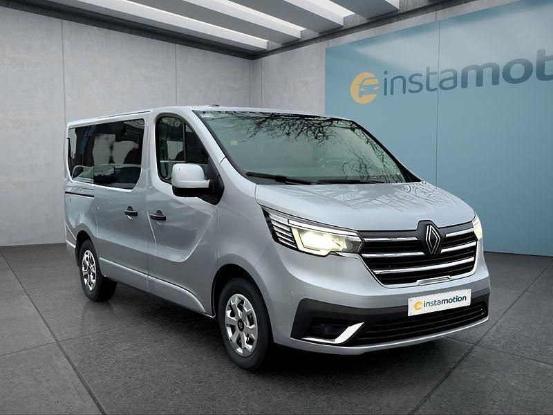 Neu Renault Trafic 150 PS (110 kW) 2025 Grau Van / Kleinbus
