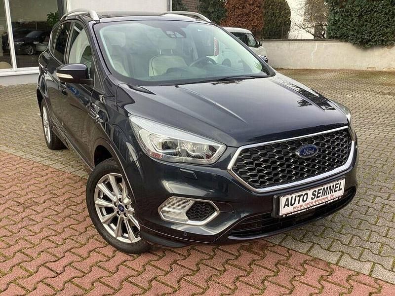Gebraucht Ford Kuga Vignale 179 PS (131 kW) 2019 Panther blau metallic SUV