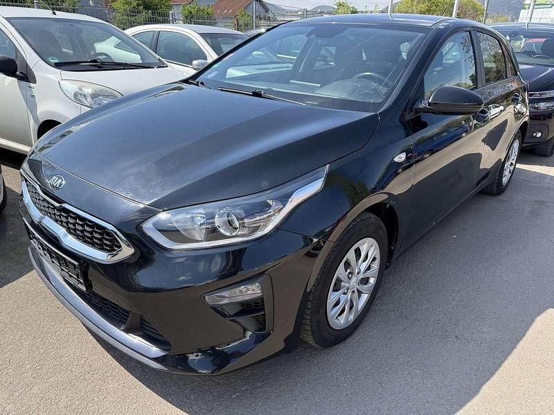 Gebraucht Kia Ceed Attract 101 PS (74 kW) 2020 Schwarz Kleinwagen