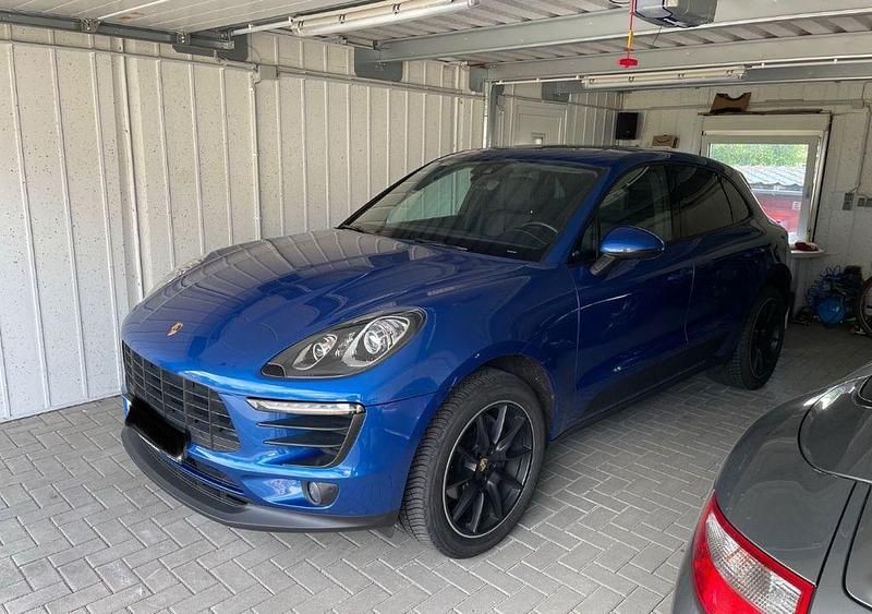 Second-hand Porsche Macan 252 CP (185 kW) 2018 Albastru SUV
