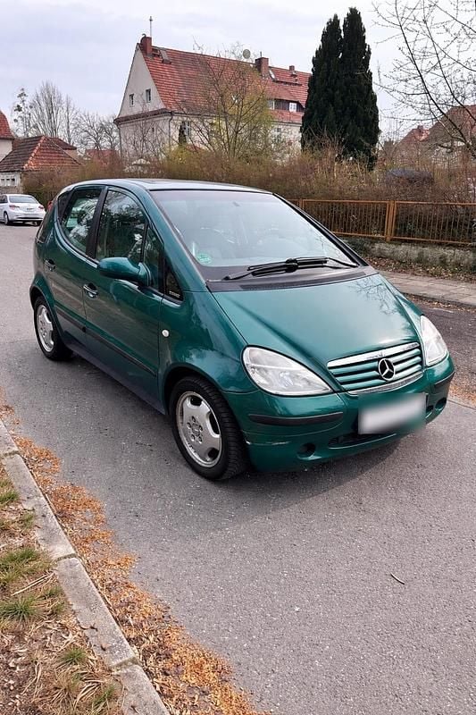 Gebraucht Mercedes A140 82 PS (60 kW) 1998 Grün Kleinwagen