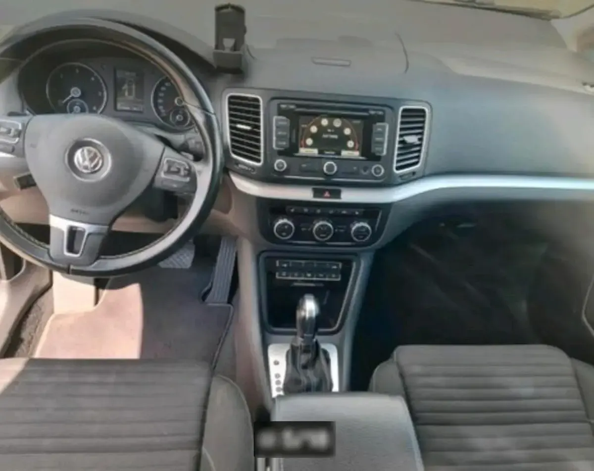 Gebraucht VW Sharan 150 PS (110 kW) 2015 Weiß Van / Kleinbus