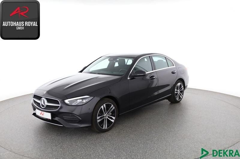 Grau Gebraucht 2024 Mercedes C300e Avantgarde Limousine | 40.880 € (Guter Preis) - Bild 1/4
