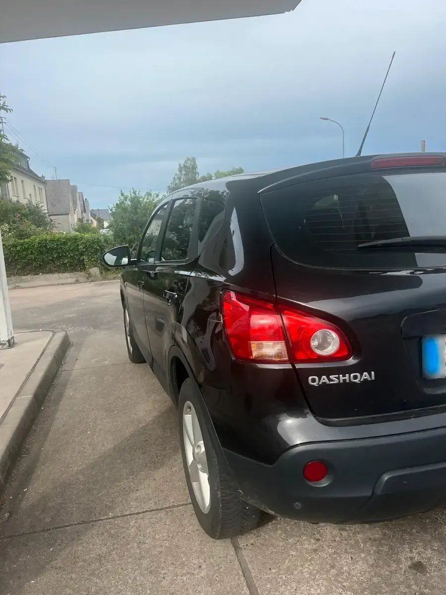 Gebraucht Nissan Qashqai 145 PS (106 kW) 2007 Schwarz SUV