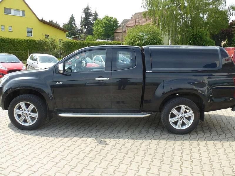 Gebraucht Isuzu D-Max 163 PS (119 kW) 2018 Schwarz Pickup