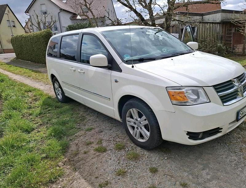 Gebraucht Dodge Grand Caravan 200 PS (147 kW) 2007 Weiß Van / Kleinbus