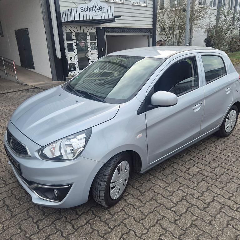 Gebraucht Mitsubishi Space Star Edition 71 PS (52 kW) 2018 Silber Kleinwagen