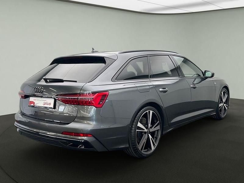 Gebraucht Audi A6 S-Line 286 PS (210 kW) 2024 Daytonagrau perleffekt Kombi