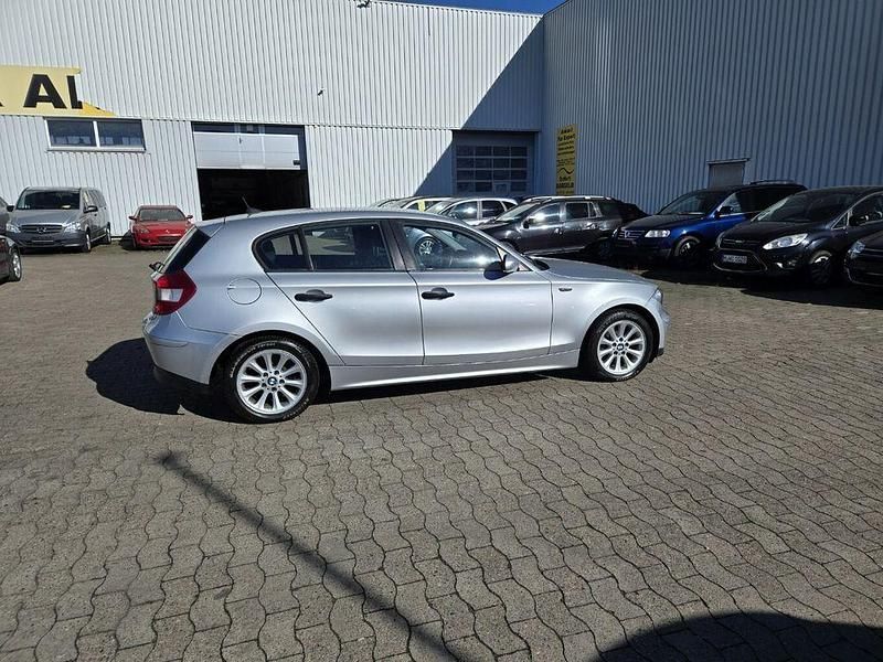 Second-hand BMW 116 Efficient Dynamics 116 CP (85 kW) 2006 Argintiu Hatchback