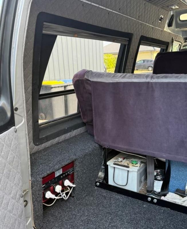 Gebraucht Dodge Ram 150 PS (110 kW) 1985 Silber Abholung