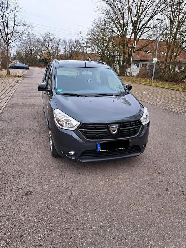 Gebraucht Dacia Lodgy Comfort 102 PS (75 kW) 2019 Blau Van / Kleinbus