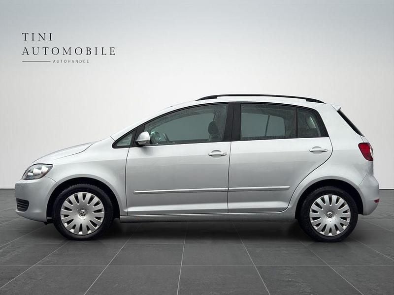 Gebraucht VW Golf Plus Comfortline 122 PS (89 kW) 2009 Blau Van / Kleinbus