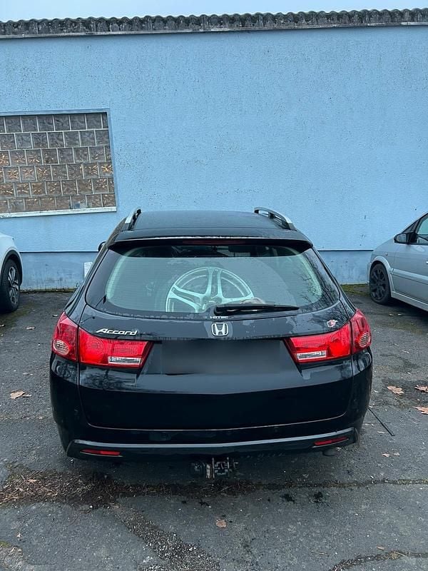 Gebraucht Honda Accord 150 PS (110 kW) 2011 Schwarz Kombi