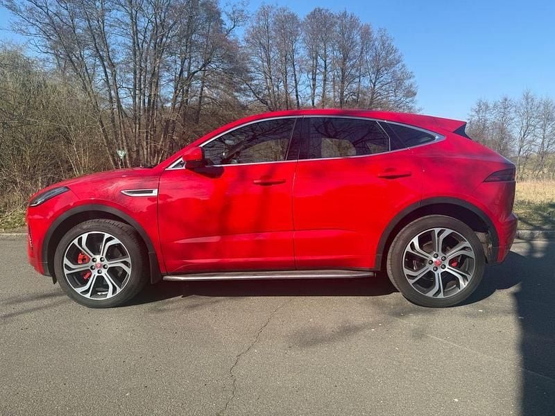 Gebraucht Jaguar E-Pace R-Dynamic 249 PS (183 kW) 2019 Rot SUV