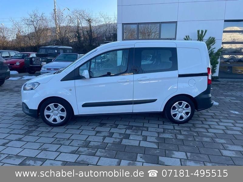 Gebraucht Ford Transit Trend 101 PS (74 kW) 2018 Weiß Kombi