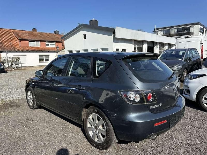 Gebraucht Mazda 3 Active 105 PS (77 kW) 2009 Kronosgrau metallic Kleinwagen