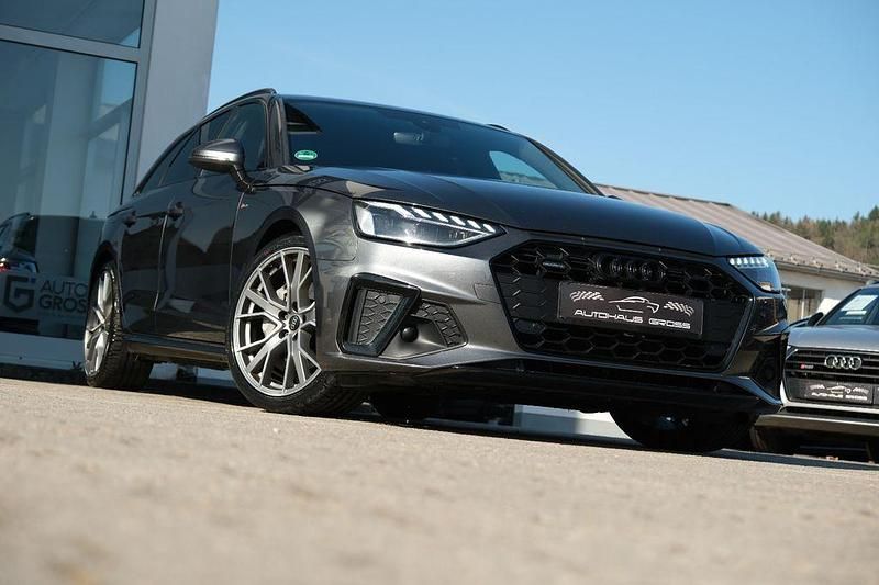 Gebraucht Audi A4 S-Line 204 PS (150 kW) 2023 Gold Kombi