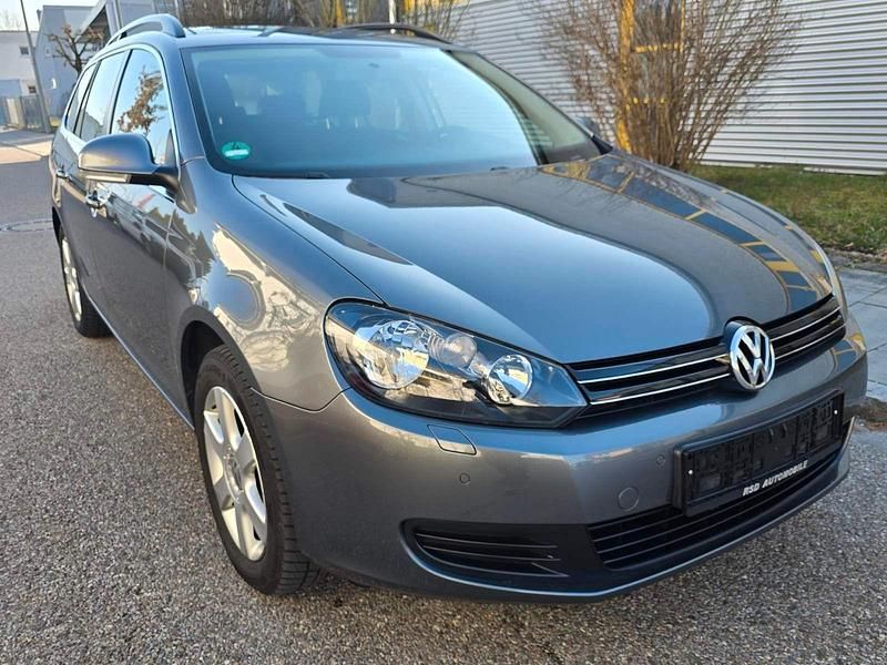 Gebraucht VW Golf VI Comfortline 105 PS (77 kW) 2011 Grau Kleinwagen