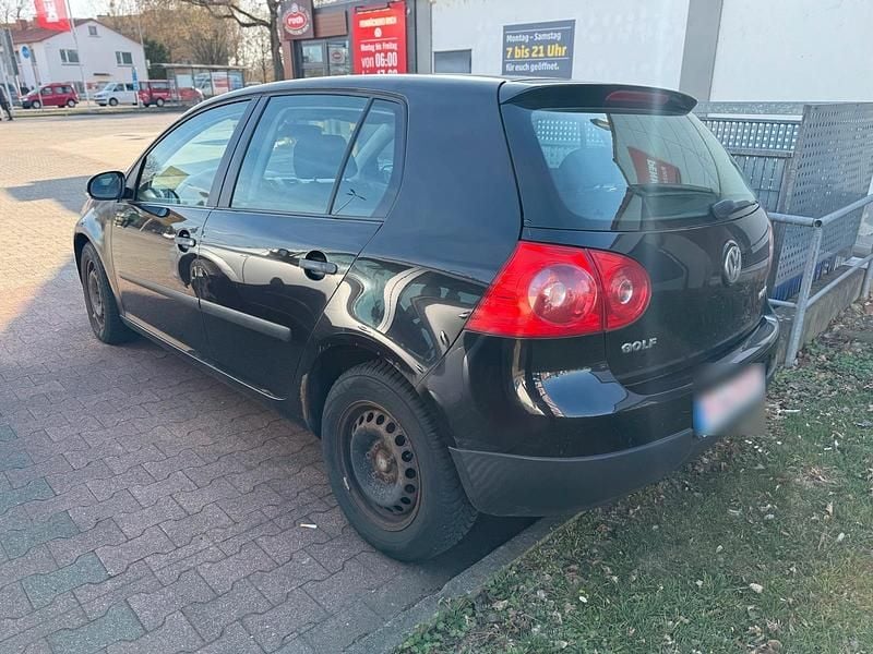 Gebraucht VW Golf IV 105 PS (77 kW) 2003 Schwarz Limousine
