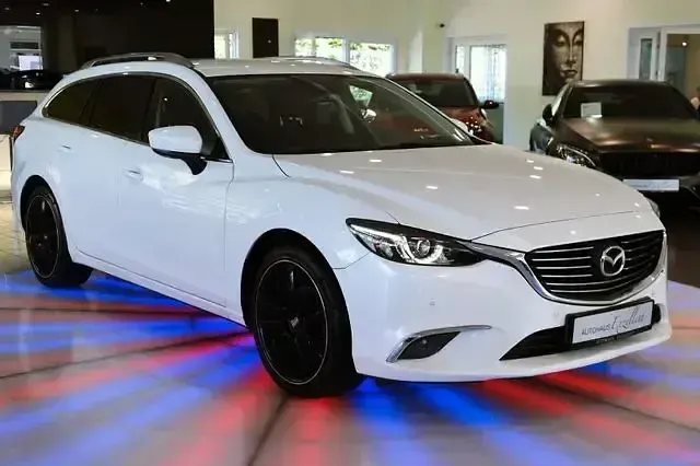 Używany Mazda 6 Exclusive-Line 150 KM (110 kW) 2017 Biały Kombi