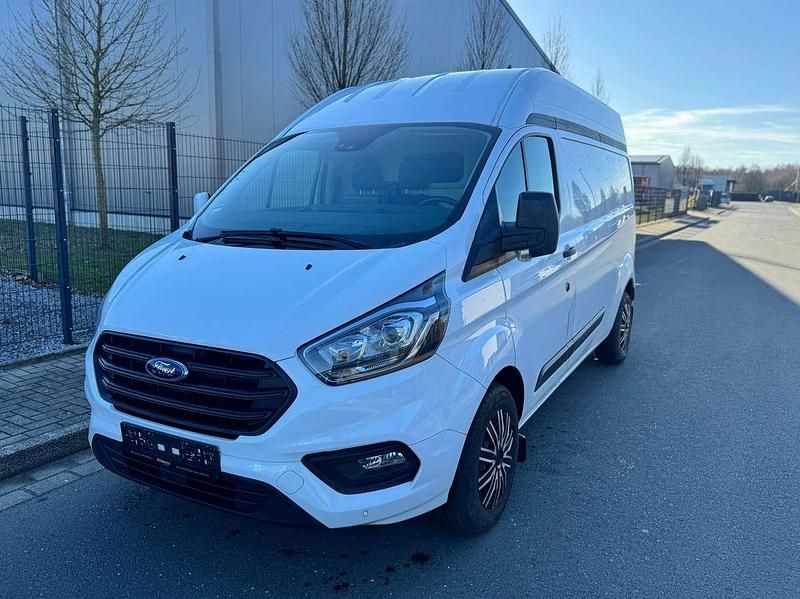 Gebraucht Ford Transit Custom 131 PS (96 kW) 2022 Frostweiß Van / Kleinbus