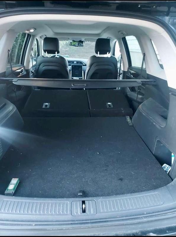 Second-hand Maxus D60e 130 kW (177 CP) 2022 Negru SUV