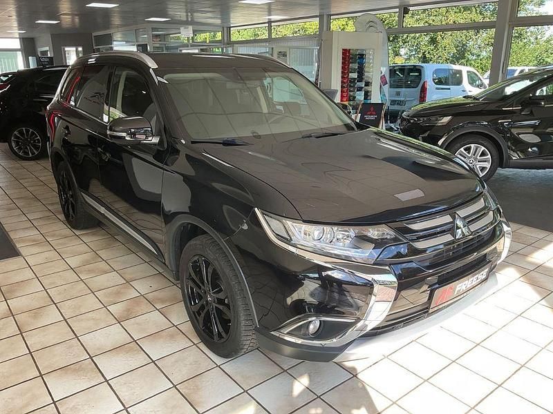 Gebraucht Mitsubishi Outlander Edition 150 PS (110 kW) 2018 Schwarz SUV