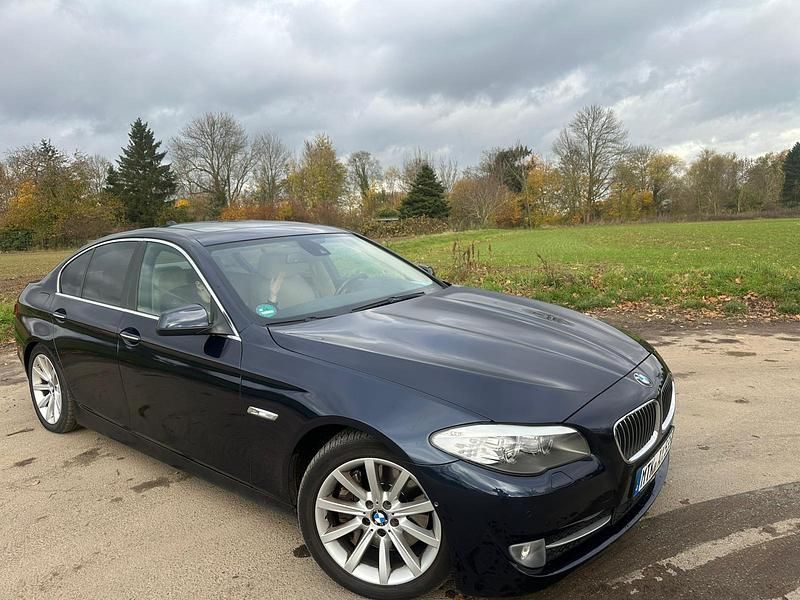 Gebraucht BMW 535 306 PS (225 kW) 2010 Blau Limousine