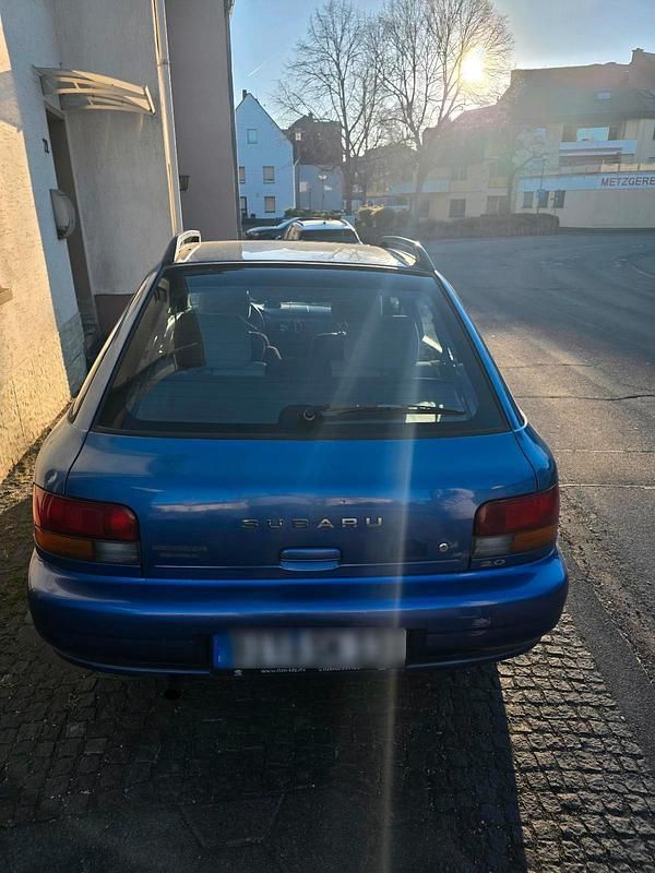 Gebraucht Subaru Impreza 118 PS (86 kW) 1996 Blau Kombi