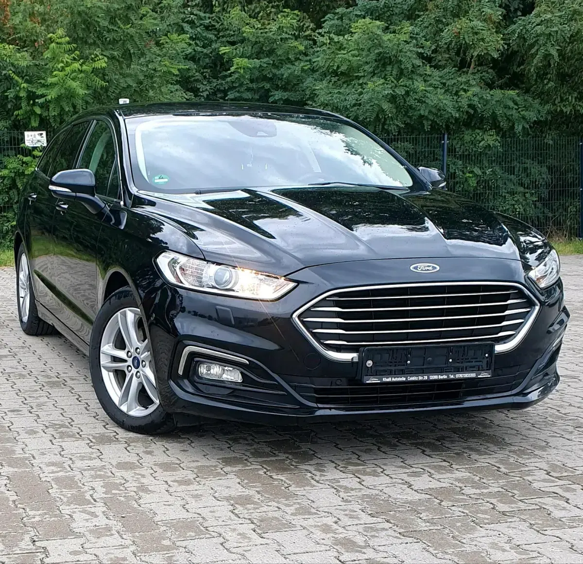 Gebraucht Ford Mondeo 190 PS (139 kW) 2019 Schwarz Kombi