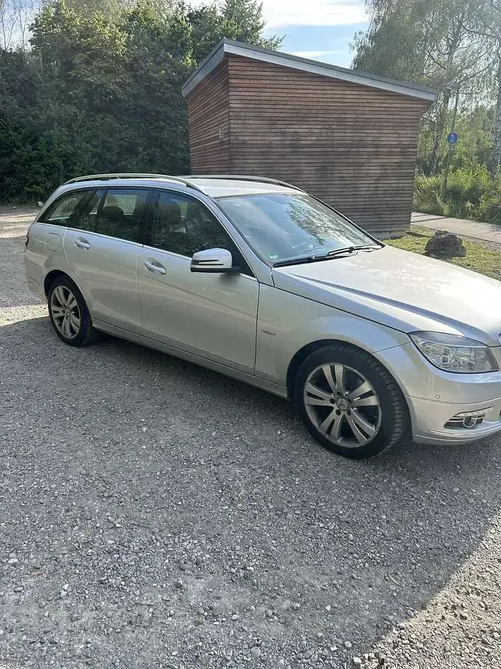Gebraucht Mercedes C200 Avantgarde 184 PS (135 kW) 2008 Silber Kombi