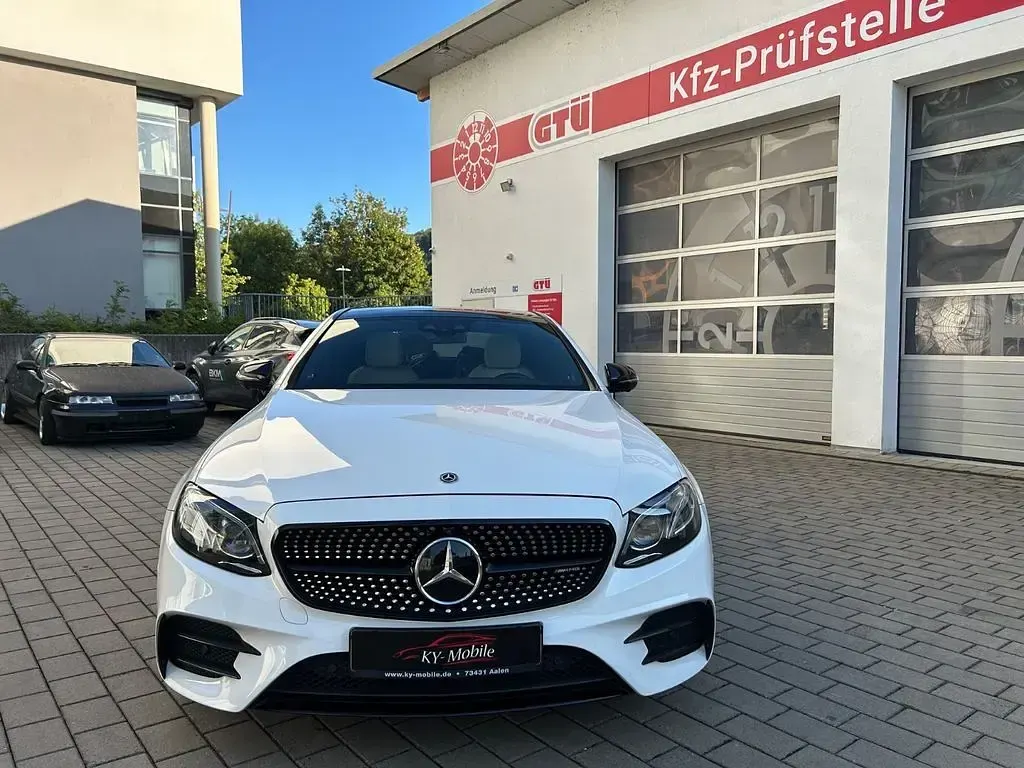 Gebraucht Mercedes E43 AMG AMG 401 PS (294 kW) 2018 Weiß Limousine
