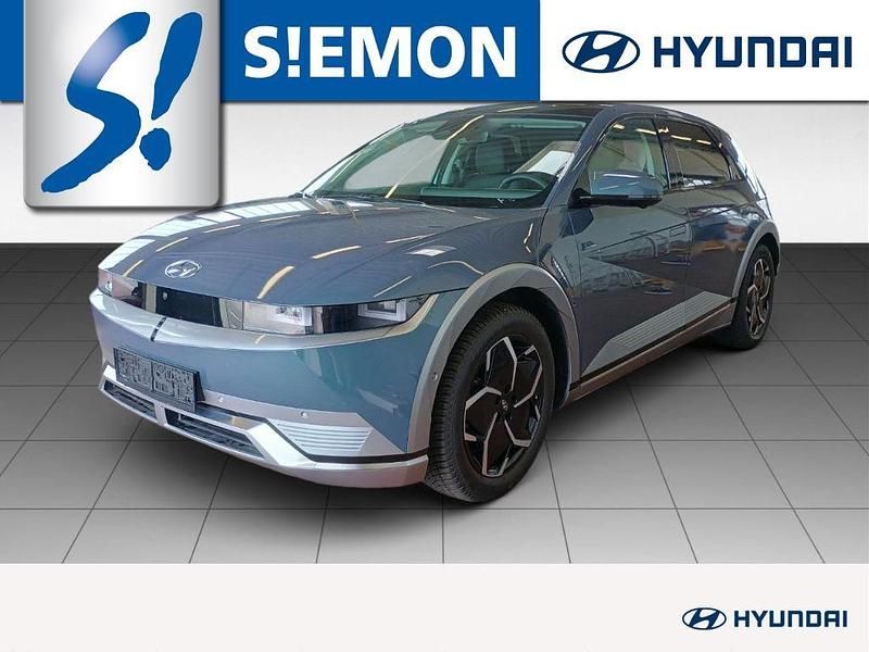 Gruen Gebraucht 2024 Hyundai Ioniq 6 Techniq Limousine | 33.930 € (Superpreis) - Bild 1/3