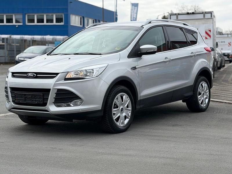 Gebraucht Ford Kuga Trend 182 PS (133 kW) 2013 Silber SUV