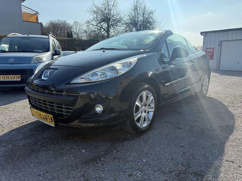 Schwarz Gebraucht 2014 Peugeot 207 CC Access Cabrio | 4.990 € (Guter Preis) - Bild 1/4