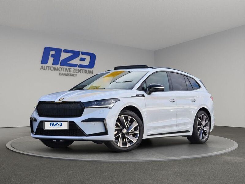 Weiß Gebraucht 2022 Skoda Enyaq iV SportLine SUV | 43.888 € (Teuer) - Bild 1/4