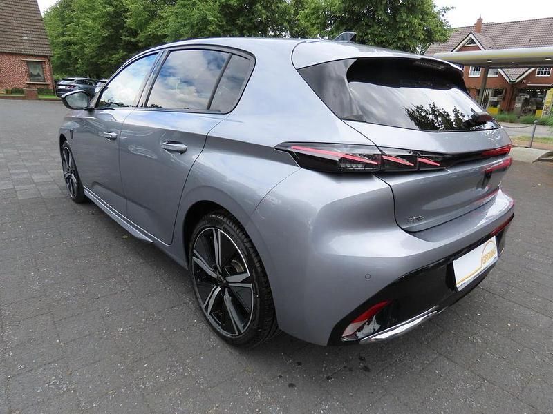 Gebraucht Peugeot 308 GT-line 131 PS (96 kW) 2022 Grau Limousine