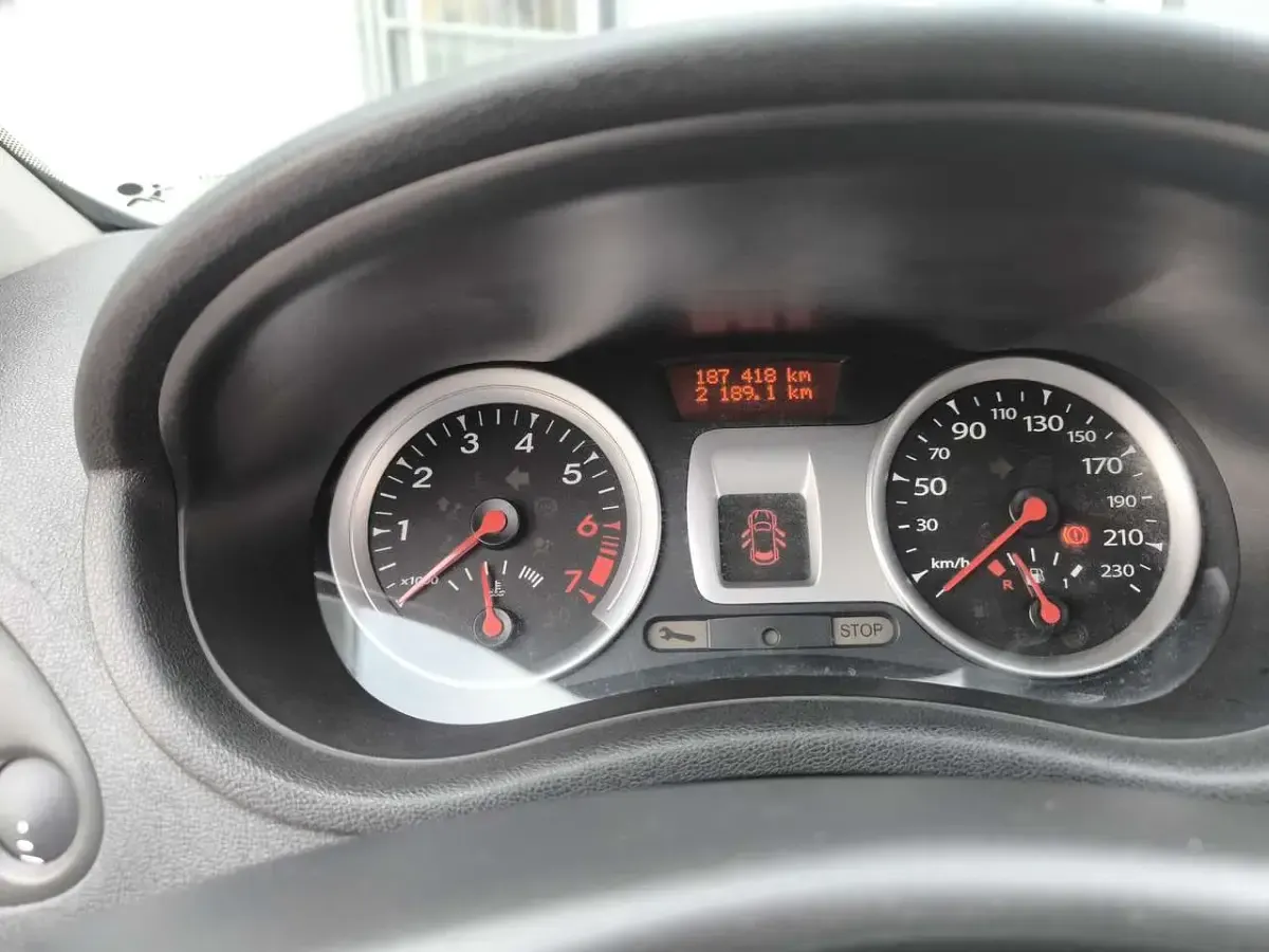 Gebraucht Renault Clio II Campus 75 PS (55 kW) 2009 Limousine