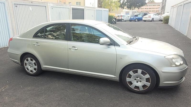 Gebraucht 2006 Toyota Avensis T2 Kleinwagen | 3.200 € (Guter Preis) - Bild 1/4