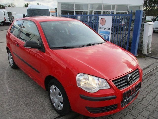 Gebraucht VW Polo 60 PS (44 kW) 2009 Rot Kleinwagen