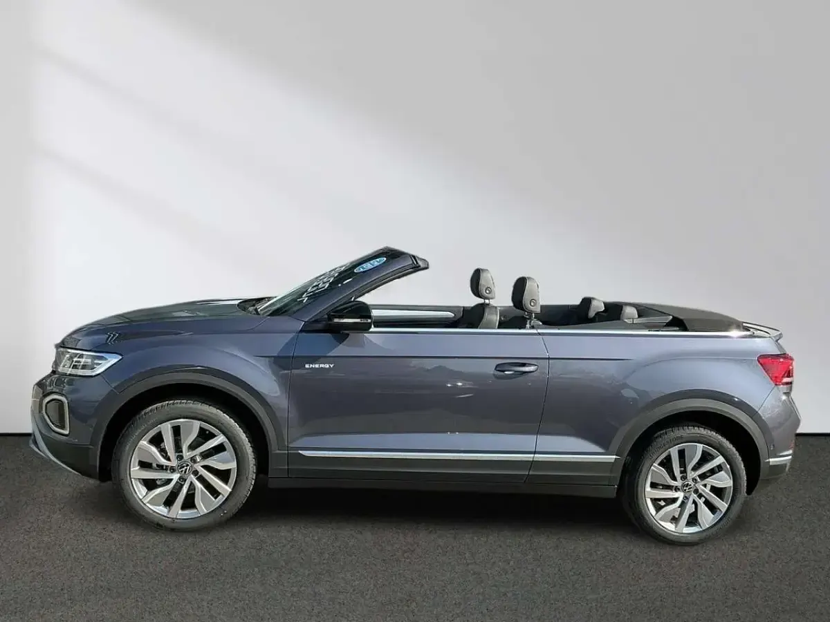 Neu VW T-Roc Cabriolet 150 PS (110 kW) 2026 Deep black perleffekt / sch... Cabrio