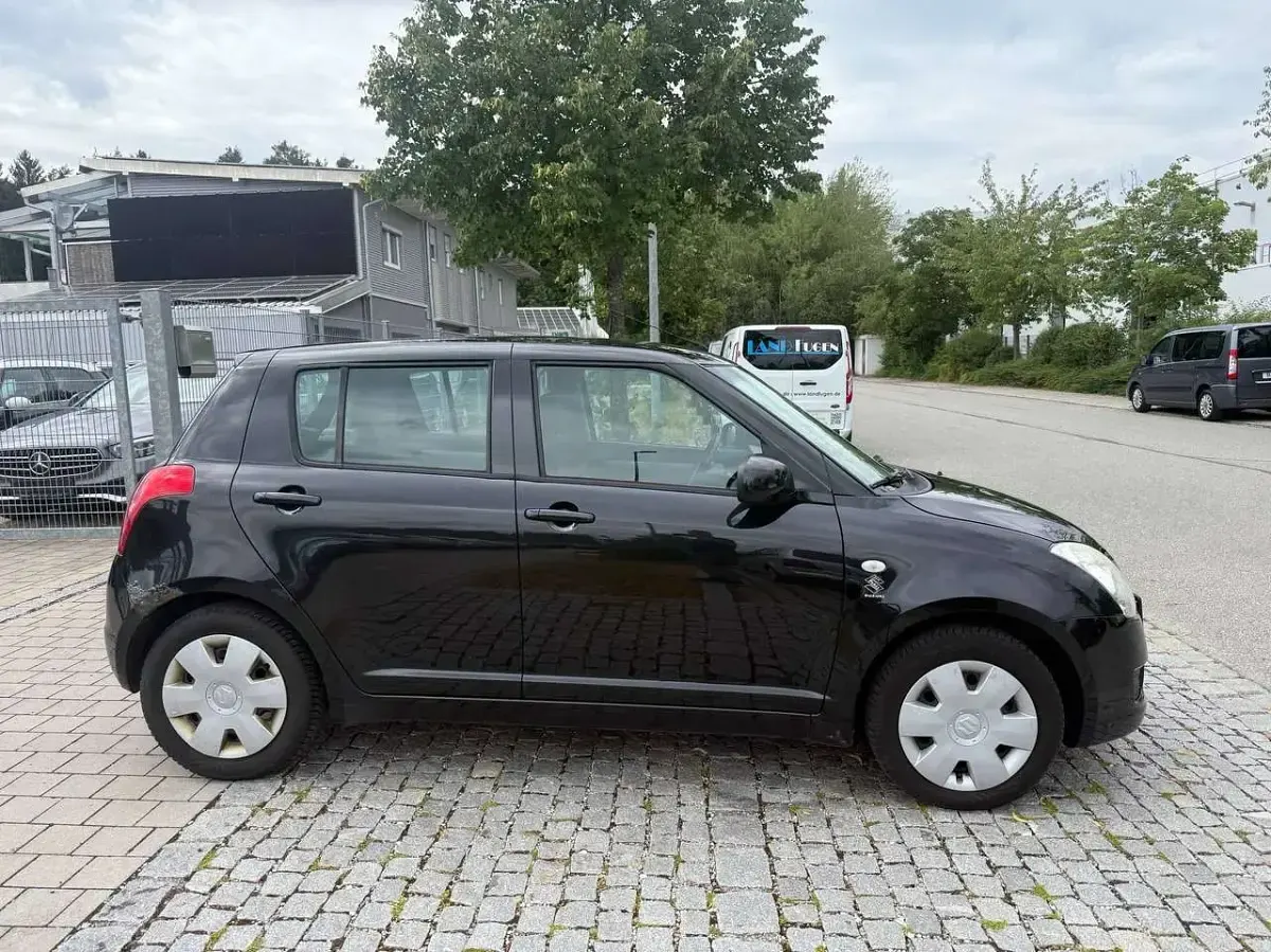 Gebraucht Suzuki Swift Snow 92 PS (67 kW) 2008 Schwarz Kleinwagen