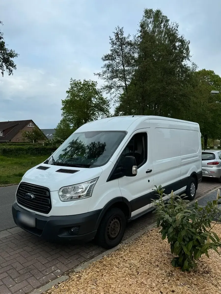 Używany Ford Transit 130 KM (95 kW) 2017 Biały Minivan