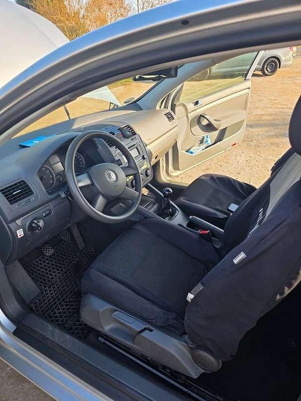 Gebraucht 2004 VW Golf IV Limousine | 2.100 € (Fairer Preis) - Bild 1/4