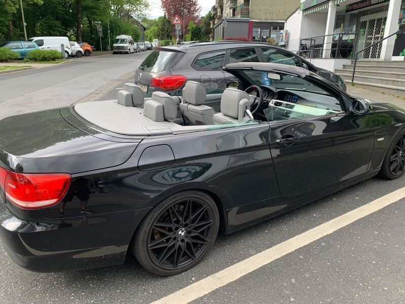 Schwarz Gebraucht 2008 BMW 320 Cabriolet Performance Cabrio | 9.800 € (Guter Preis) - Bild 1/4