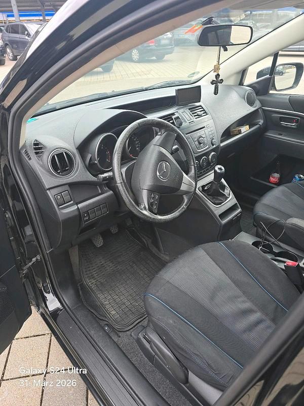 Gebraucht Mazda 5 115 PS (84 kW) 2011 Schwarz Van / Kleinbus