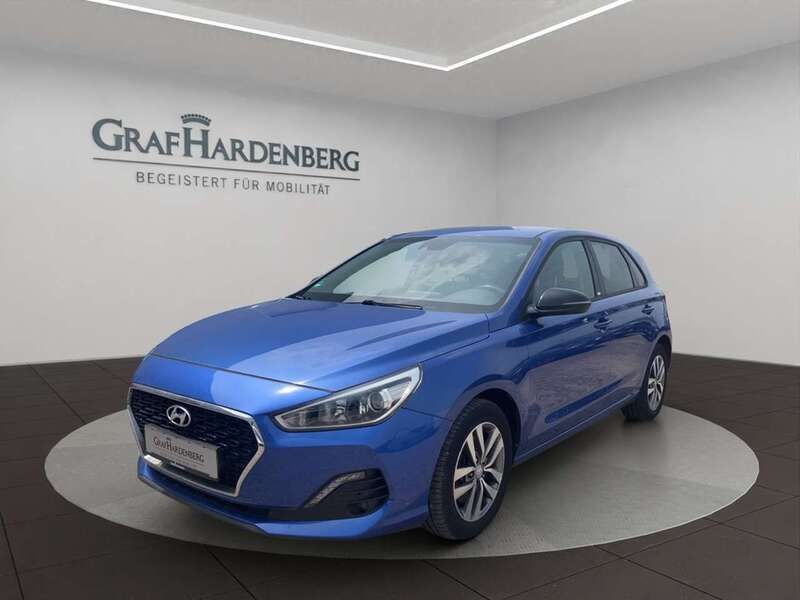 Champion blue / met Gebraucht 2019 Hyundai i30 YES! Limousine | 15.990 € (Fairer Preis) - Bild 1/4