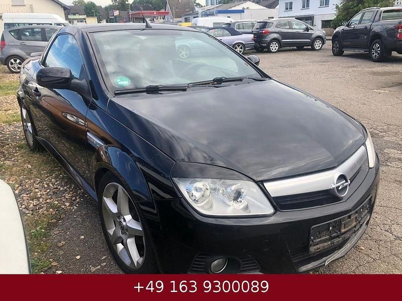 Schwarz Gebraucht 2006 Opel Tigra Cabrio | 550 € (Superpreis) - Bild 1/4