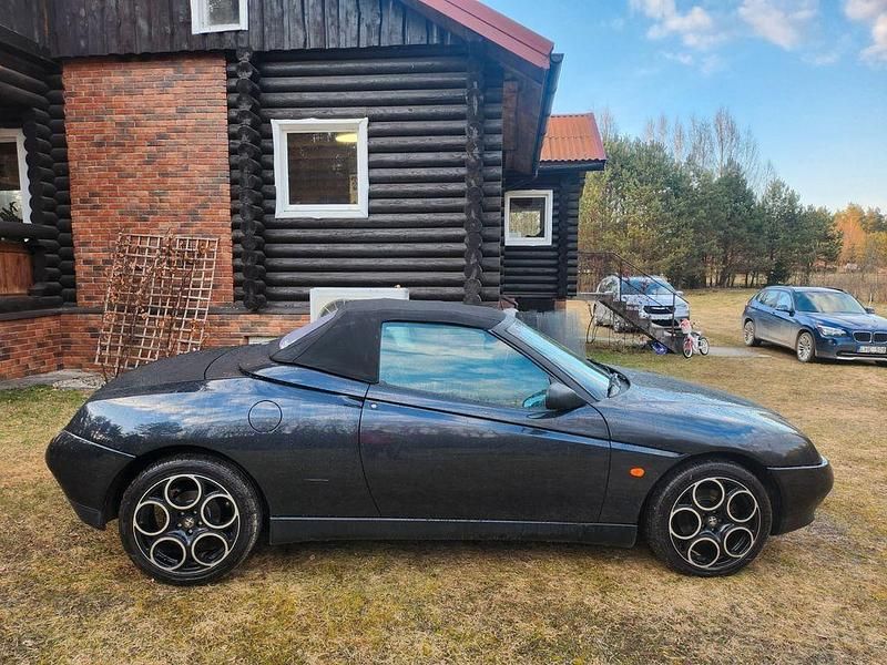 Gebraucht Alfa Romeo Spider Lusso 192 PS (141 kW) 1996 Schwarz Cabrio