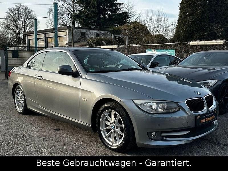 Gebraucht BMW 318 Cabriolet Exclusive 143 PS (105 kW) 2011 Grau Cabrio